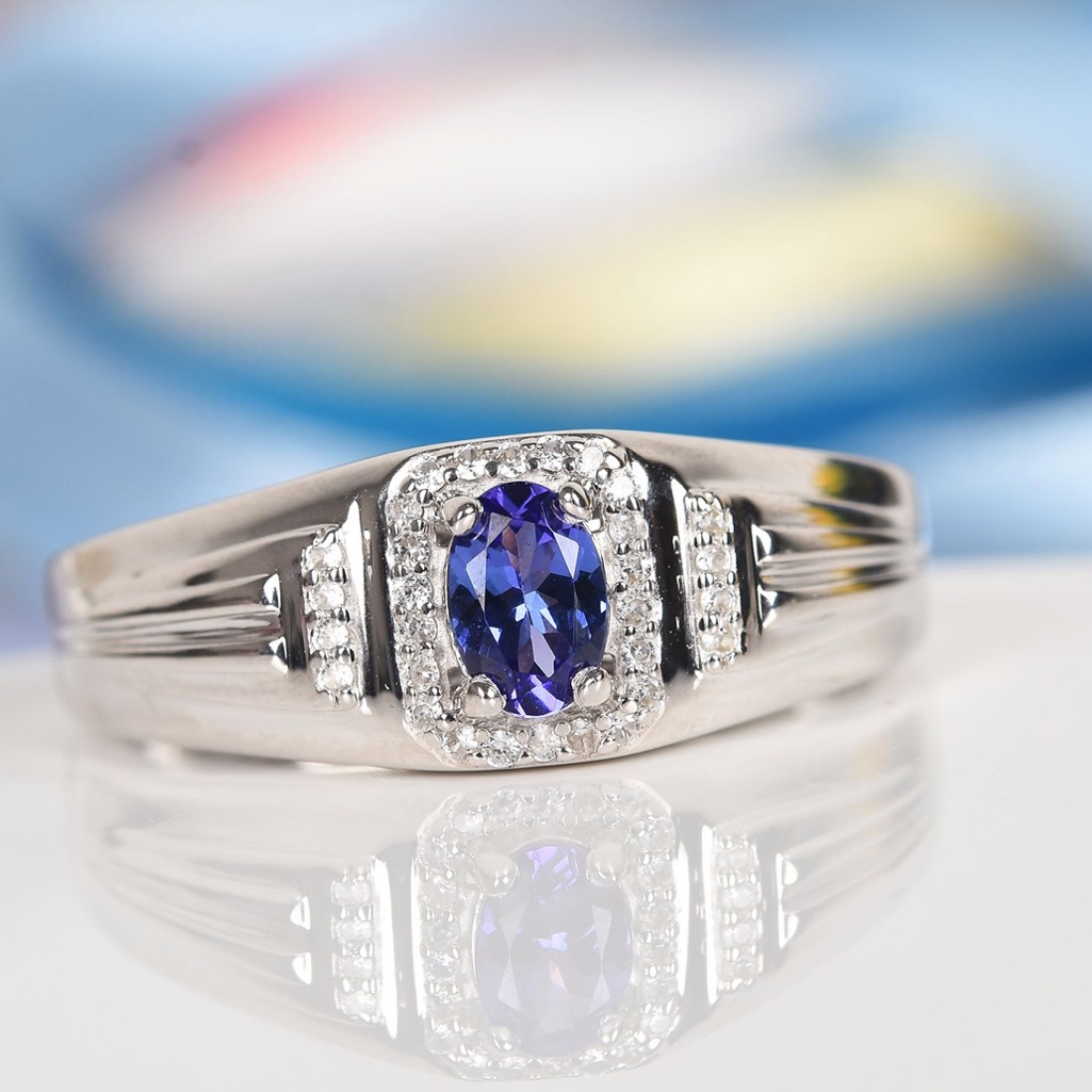 Rare Unisex Aaa Natural Earth Mined Tanzanite And Zircon Ring